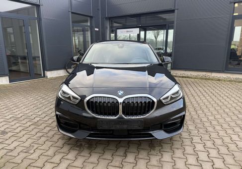 BMW 116, 2024