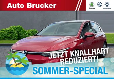 Volkswagen Golf, 2022