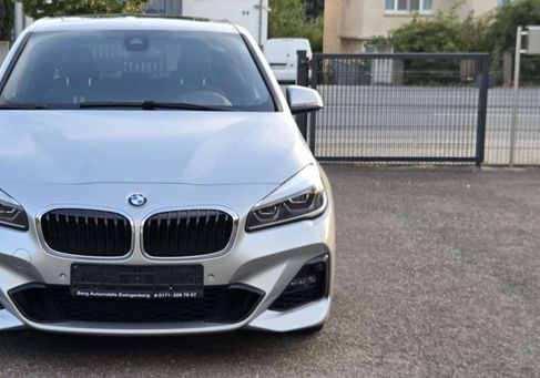 BMW 220, 2019