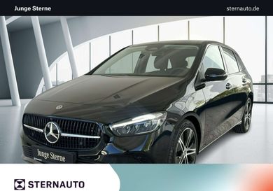 Mercedes-Benz B 200, 2022