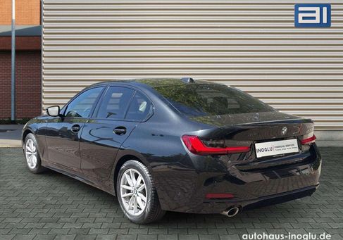 BMW 318, 2025