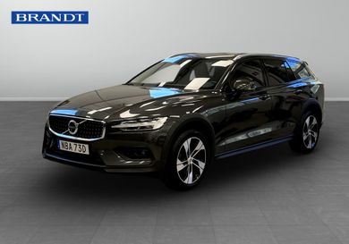 Volvo V60 Cross Country, 2021