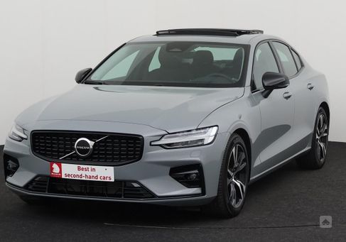 Volvo S60, 2023