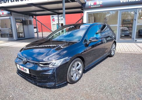 Volkswagen Golf, 2023 2