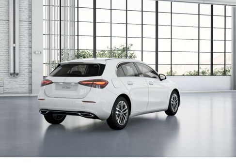 Mercedes-Benz A 250, 2025
