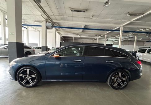 Mercedes-Benz CLA 200, 2022