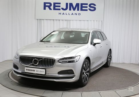 Volvo V90, 2022