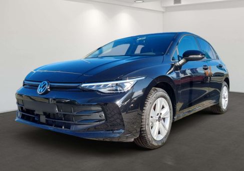 Volkswagen Golf, 2024 2