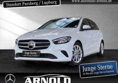 Mercedes-Benz B 200, 2023