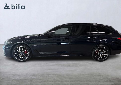BMW 530, 2024 3