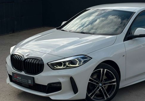 BMW 118, 2023