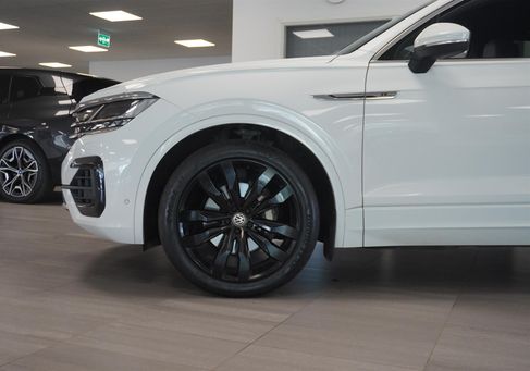 Volkswagen Touareg, 2018