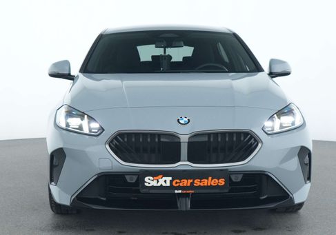BMW 118, 2025
