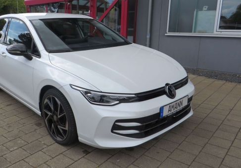 Volkswagen Golf, 2024 2