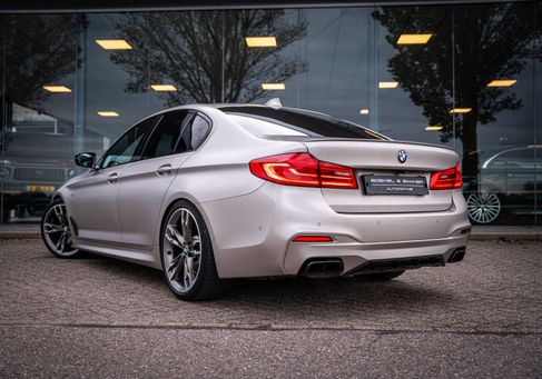 BMW M550, 2017