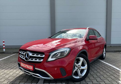 Mercedes-Benz GLA 250, 2018