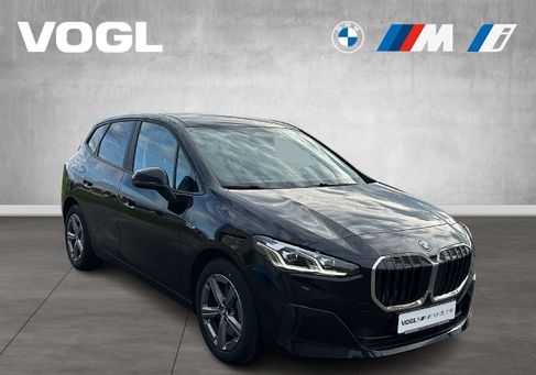 BMW 230, 2022