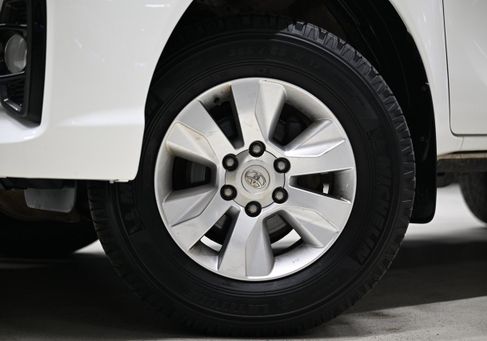 Toyota Hilux, 2019