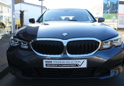 BMW 320, 2022