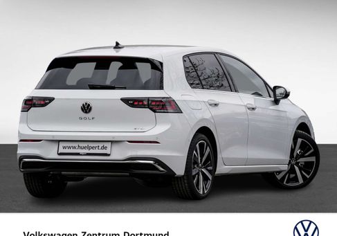 Volkswagen Golf, 2025