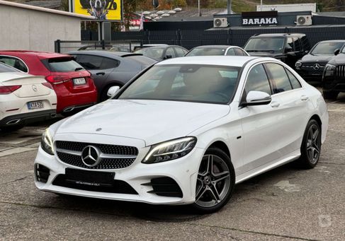 Mercedes-Benz C 300, 2020