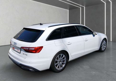 Audi A4, 2022