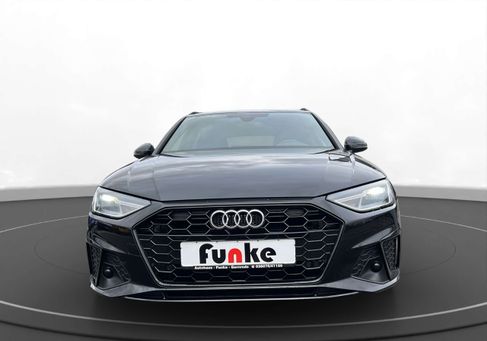 Audi A4, 2021