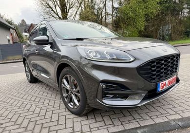 Ford Kuga, 2021