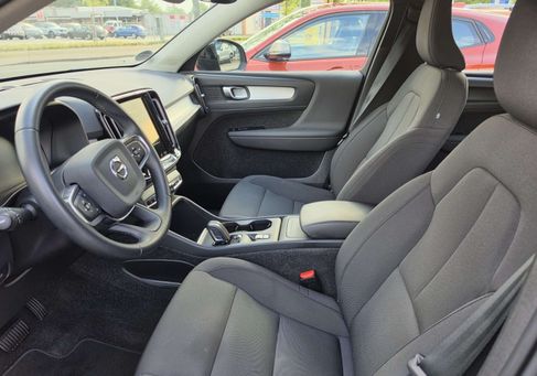 Volvo XC40, 2021 3