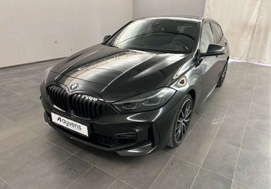 BMW 120, 2023