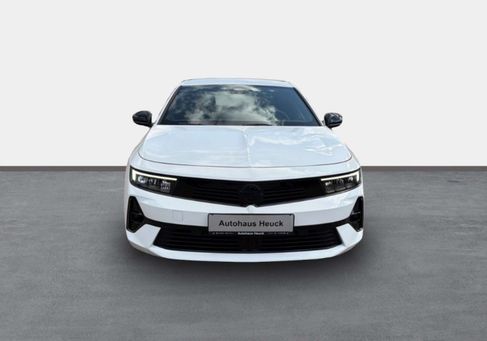 Opel Astra, 2024