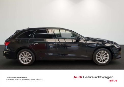 Audi A4, 2022