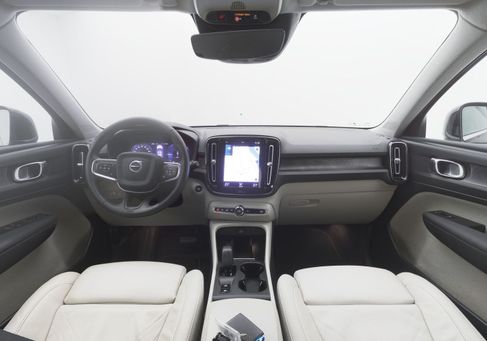 Volvo XC40, 2023 3