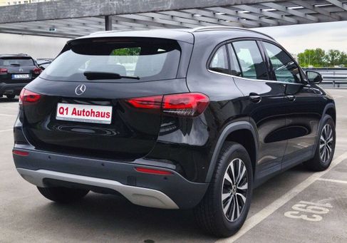 Mercedes-Benz GLA 180, 2021 2