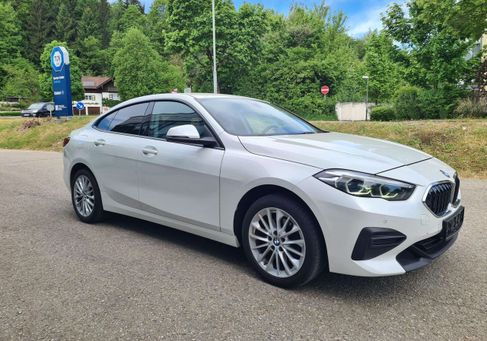 BMW 216, 2023