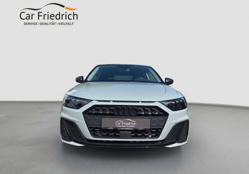 Audi A1, 2022