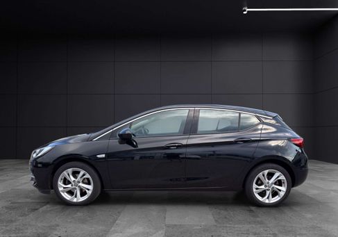 Opel Astra, 2021