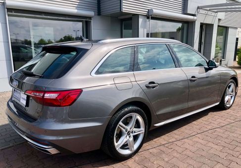 Audi A4, 2021
