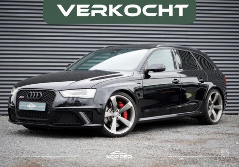 Audi RS4, 2014