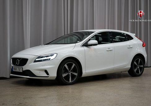 Volvo V40, 2019