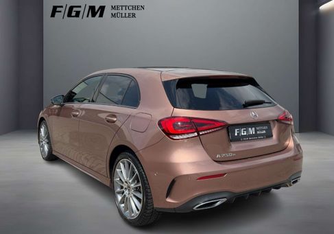 Mercedes-Benz A 250, 2022