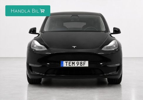 Tesla Model Y, 2023