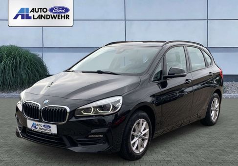 BMW 218, 2021