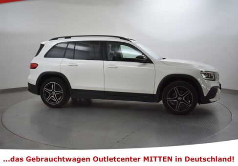 Mercedes-Benz GLB 250, 2021