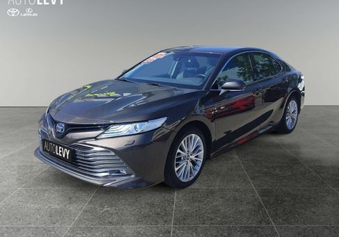 Toyota Camry, 2019