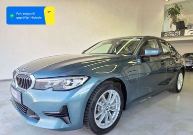 BMW 330, 2021