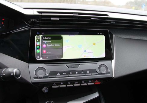 Peugeot 408, 2025
