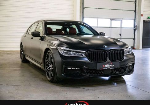 BMW 750, 2017