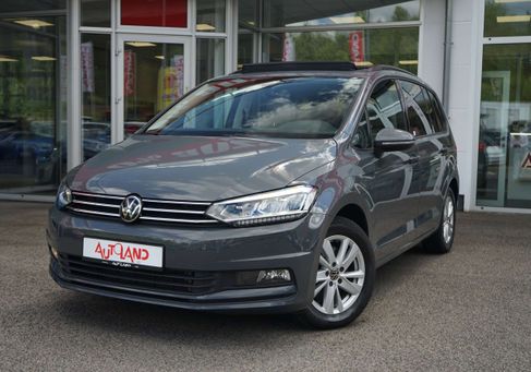 Volkswagen Touran, 2023 2