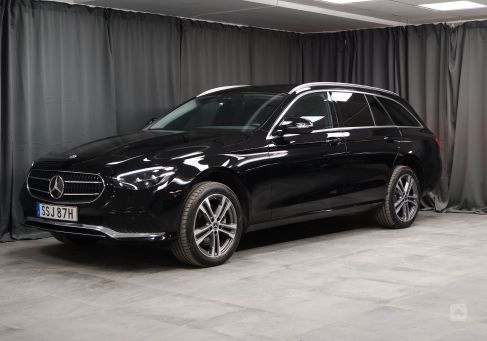 Mercedes-Benz E 300, 2023